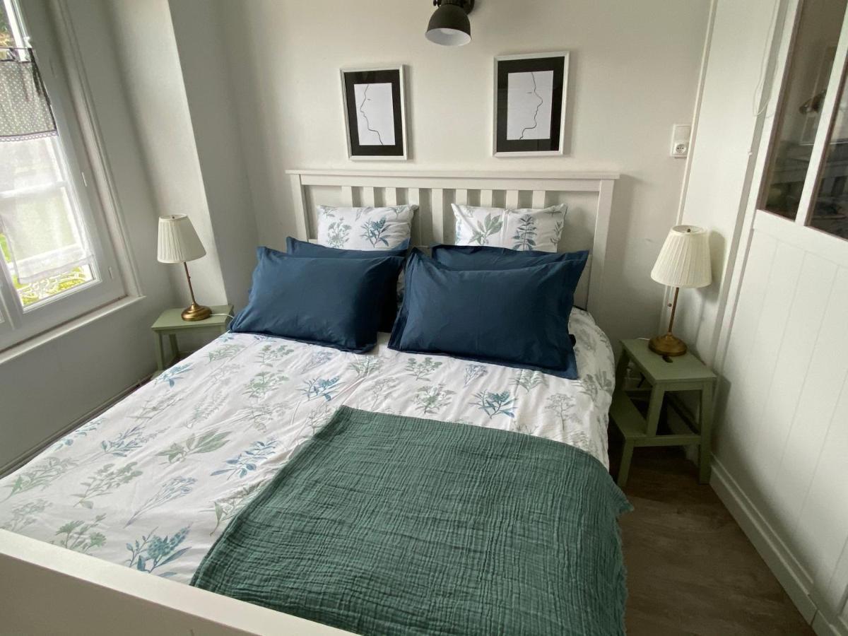 Cottage Familial Avec Jardin - 200M De La Plage إيبورت المظهر الخارجي الصورة