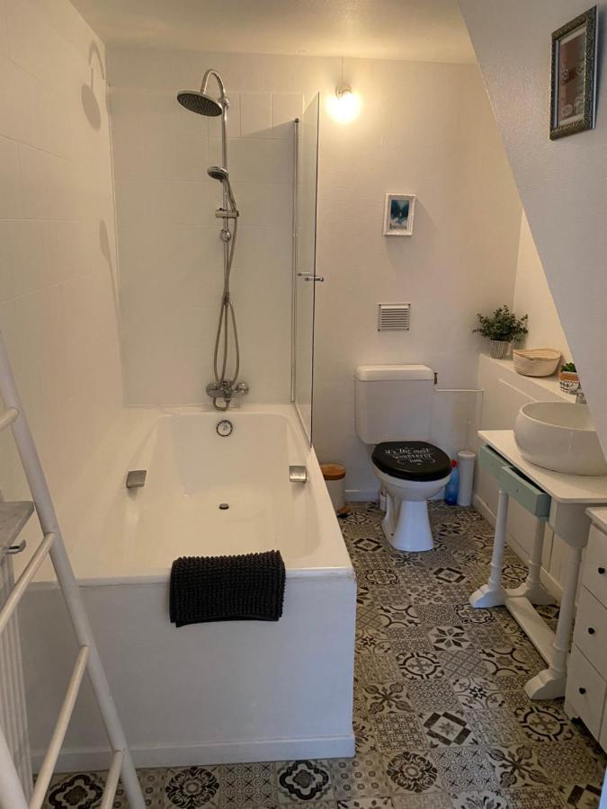 Cottage Familial Avec Jardin - 200M De La Plage إيبورت المظهر الخارجي الصورة